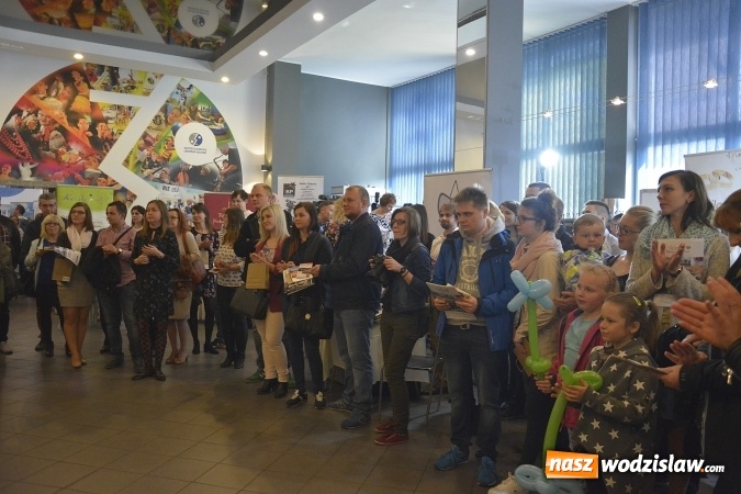 Zdjęcie w galerii na portalu naszwodzislaw.com: Trzecia edycja Festiwalu Weselnego zagościła do Wodzisławskiego Centrum Kultury wiadomości z regionu