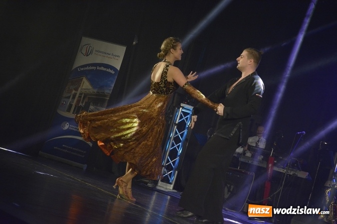 Zdjęcie w galerii na portalu naszwodzislaw.com: Trzecia edycja Festiwalu Weselnego zagościła do Wodzisławskiego Centrum Kultury wiadomości z regionu