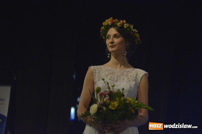 Zdjęcie w galerii na portalu naszwodzislaw.com: Trzecia edycja Festiwalu Weselnego zagościła do Wodzisławskiego Centrum Kultury wiadomości z regionu