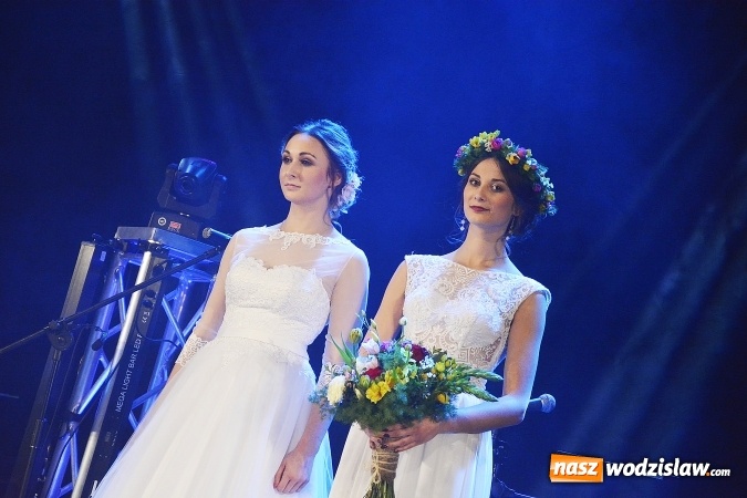 Zdjęcie w galerii na portalu naszwodzislaw.com: Trzecia edycja Festiwalu Weselnego zagościła do Wodzisławskiego Centrum Kultury wiadomości z regionu