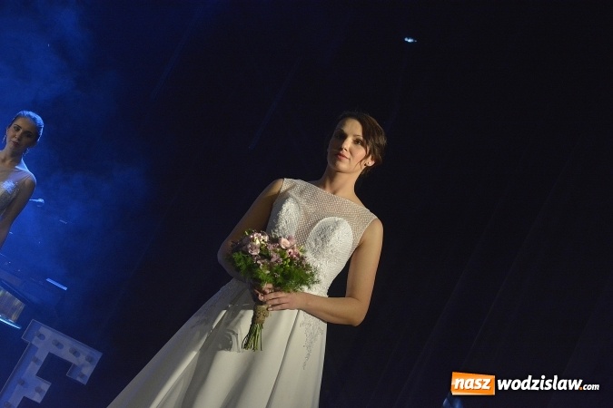 Zdjęcie w galerii na portalu naszwodzislaw.com: Trzecia edycja Festiwalu Weselnego zagościła do Wodzisławskiego Centrum Kultury wiadomości z regionu