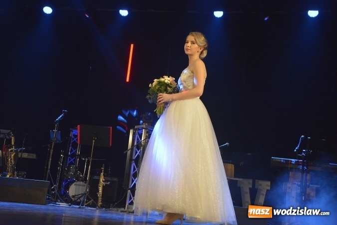 Zdjęcie w galerii na portalu naszwodzislaw.com: Trzecia edycja Festiwalu Weselnego zagościła do Wodzisławskiego Centrum Kultury wiadomości z regionu