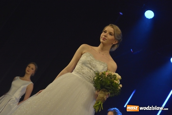Zdjęcie w galerii na portalu naszwodzislaw.com: Trzecia edycja Festiwalu Weselnego zagościła do Wodzisławskiego Centrum Kultury wiadomości z regionu