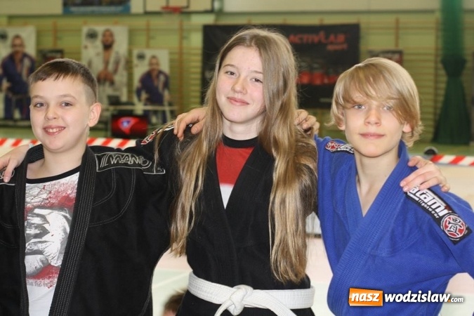 Zdjęcie w galerii na portalu naszwodzislaw.com: Trzy medale Mistrzostw Polski dla Octagon Team Junior wiadomości z regionu