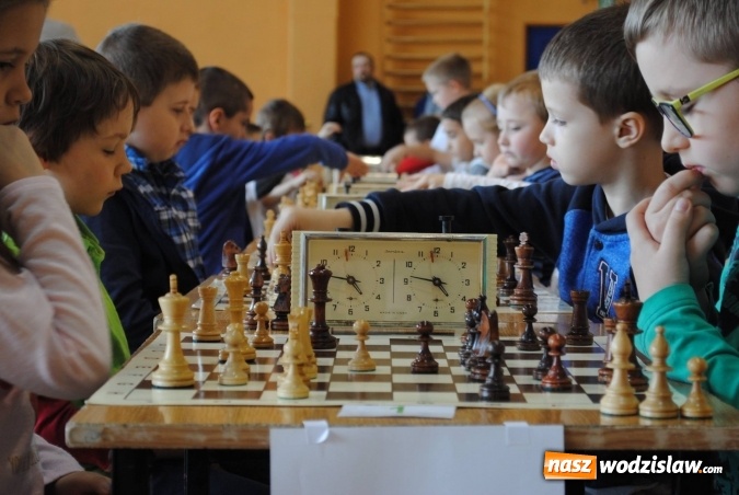 Zdjęcie w galerii na portalu naszwodzislaw.com: Szachy zdominowały radliński MOSIR wiadomości z regionu