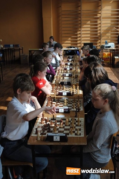 Zdjęcie w galerii na portalu naszwodzislaw.com: Szachy zdominowały radliński MOSIR wiadomości z regionu