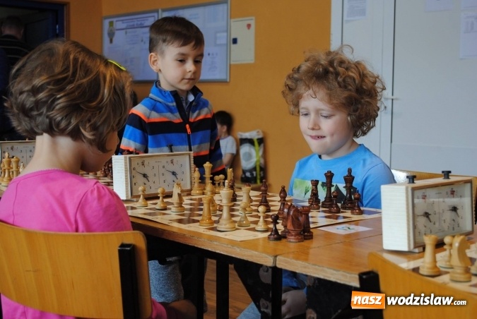 Zdjęcie w galerii na portalu naszwodzislaw.com: Szachy zdominowały radliński MOSIR wiadomości z regionu