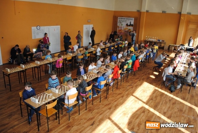 Zdjęcie w galerii na portalu naszwodzislaw.com: Szachy zdominowały radliński MOSIR wiadomości z regionu