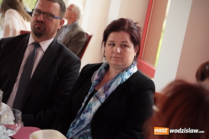 Zdjęcie w galerii na portalu naszwodzislaw.com: Ludzie kultury i sportu nagrodzeni. Uroczysta Gala w hotelu Amadeus wiadomości z regionu