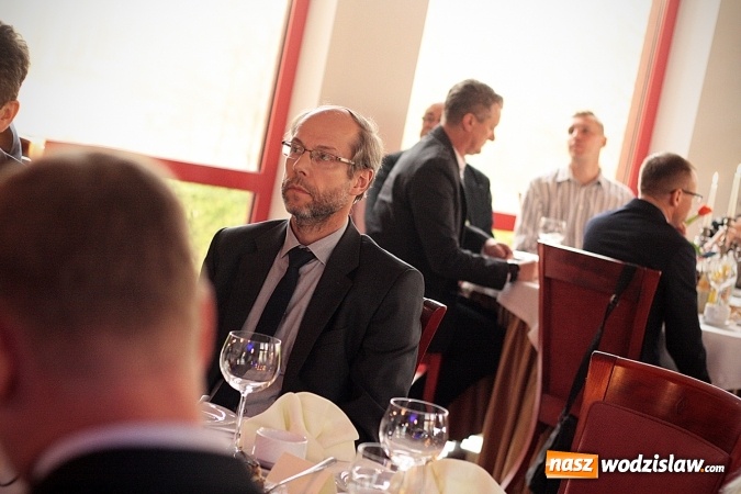 Zdjęcie w galerii na portalu naszwodzislaw.com: Ludzie kultury i sportu nagrodzeni. Uroczysta Gala w hotelu Amadeus wiadomości z regionu