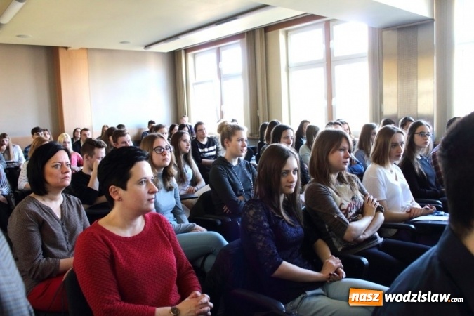 Zdjęcie w galerii na portalu naszwodzislaw.com: Raciborska uczelnia zorganizowała pierwszą edycję konkursu Administratywista wiadomości z regionu