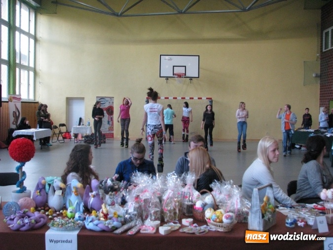 Zdjęcie w galerii na portalu naszwodzislaw.com: Wiosenne rewolucje w wodzisławskim Ekonomiku, czyli Dzień Otwartych Drzwi wiadomości z regionu