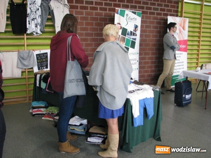 Zdjęcie w galerii na portalu naszwodzislaw.com: Wiosenne rewolucje w wodzisławskim Ekonomiku, czyli Dzień Otwartych Drzwi wiadomości z regionu