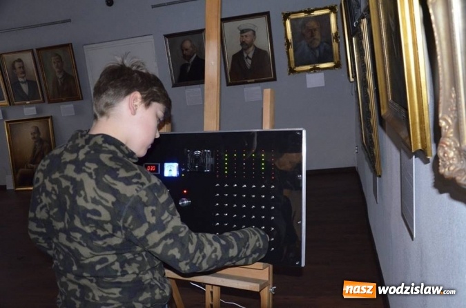 Zdjęcie w galerii na portalu naszwodzislaw.com: Piękno we wszechświecie. Wystawa fotografii w wodzisławskim Muzeum wiadomości z regionu