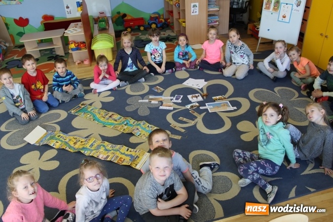 Zdjęcie w galerii na portalu naszwodzislaw.com: Dzieci z rydułtowskiego Przedszkola numer 1 wybrały się do... Afryki wiadomości z regionu