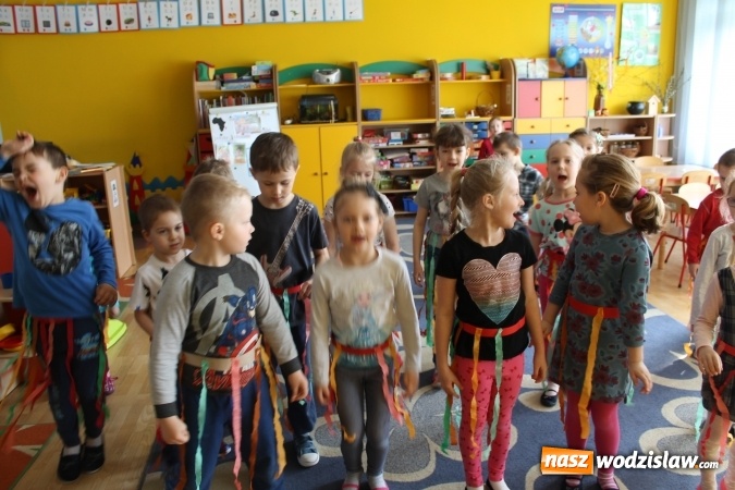 Zdjęcie w galerii na portalu naszwodzislaw.com: Dzieci z rydułtowskiego Przedszkola numer 1 wybrały się do... Afryki wiadomości z regionu