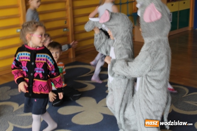 Zdjęcie w galerii na portalu naszwodzislaw.com: Dzieci z rydułtowskiego Przedszkola numer 1 wybrały się do... Afryki wiadomości z regionu