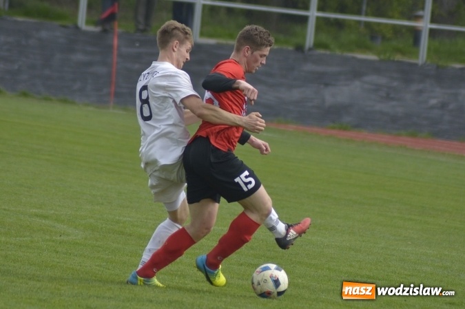 Zdjęcie w galerii na portalu naszwodzislaw.com: Klasa okręgowa: W starciu Naprzodów lepszy ten z Borucina wiadomości z regionu