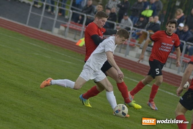 Zdjęcie w galerii na portalu naszwodzislaw.com: Klasa okręgowa: W starciu Naprzodów lepszy ten z Borucina wiadomości z regionu
