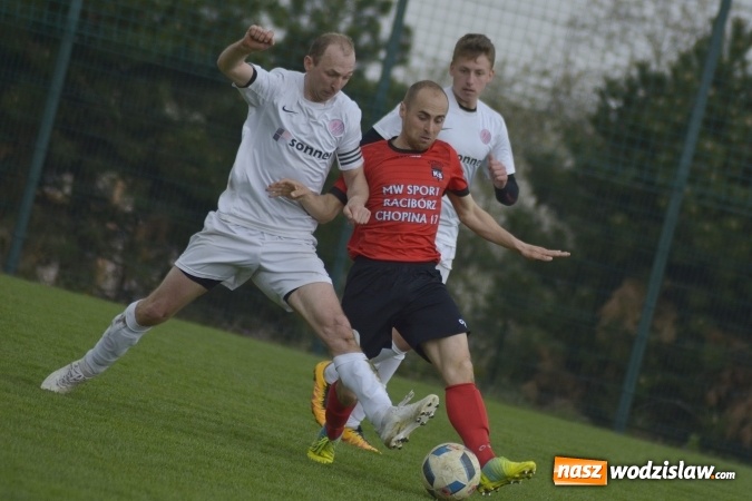 Zdjęcie w galerii na portalu naszwodzislaw.com: Klasa okręgowa: W starciu Naprzodów lepszy ten z Borucina wiadomości z regionu