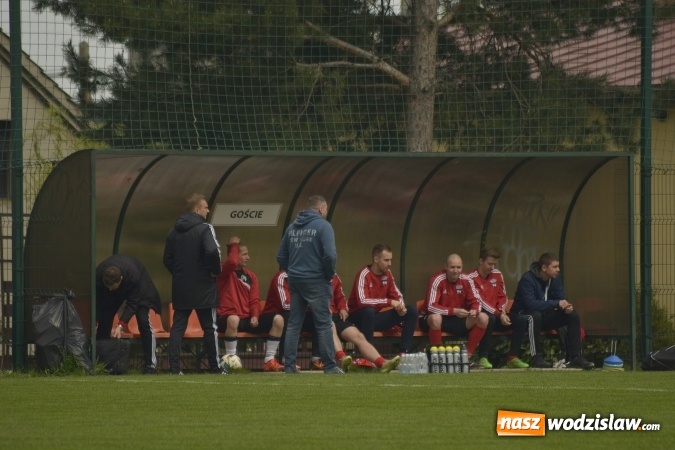 Zdjęcie w galerii na portalu naszwodzislaw.com: Klasa okręgowa: W starciu Naprzodów lepszy ten z Borucina wiadomości z regionu