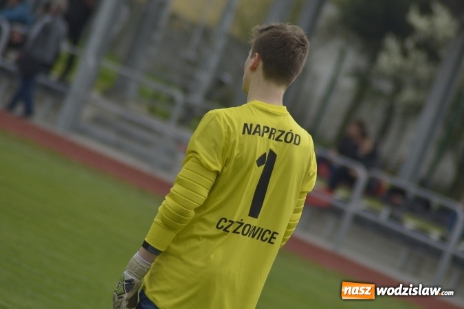 Zdjęcie w galerii na portalu naszwodzislaw.com: Klasa okręgowa: W starciu Naprzodów lepszy ten z Borucina wiadomości z regionu