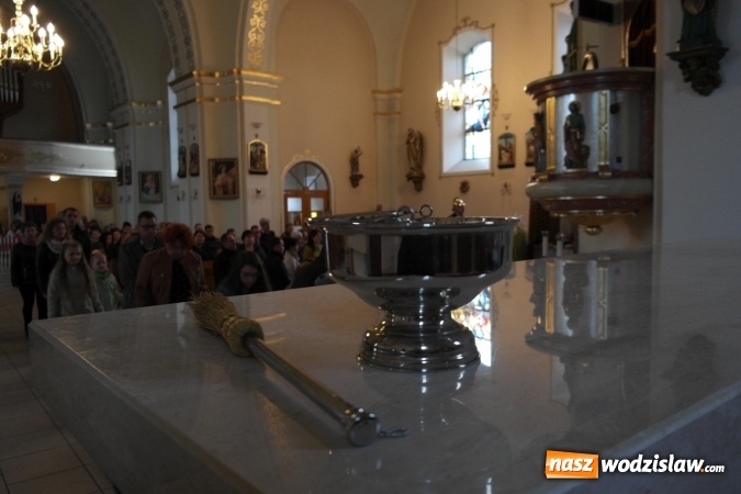 Zdjęcie w galerii na portalu naszwodzislaw.com: Święcenie pokarmów w Zawadzie  wiadomości z regionu
