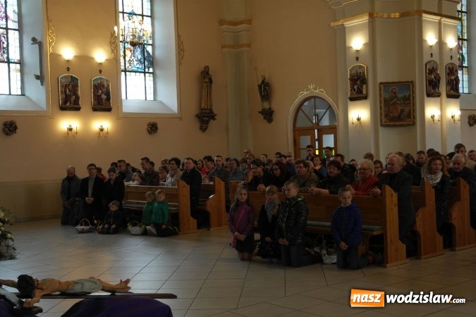 Zdjęcie w galerii na portalu naszwodzislaw.com: Święcenie pokarmów w Zawadzie  wiadomości z regionu