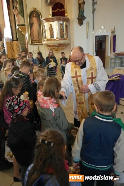 Zdjęcie w galerii na portalu naszwodzislaw.com: Święcenie pokarmów w Zawadzie  wiadomości z regionu