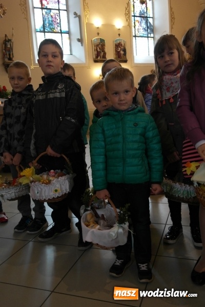 Zdjęcie w galerii na portalu naszwodzislaw.com: Święcenie pokarmów w Zawadzie  wiadomości z regionu