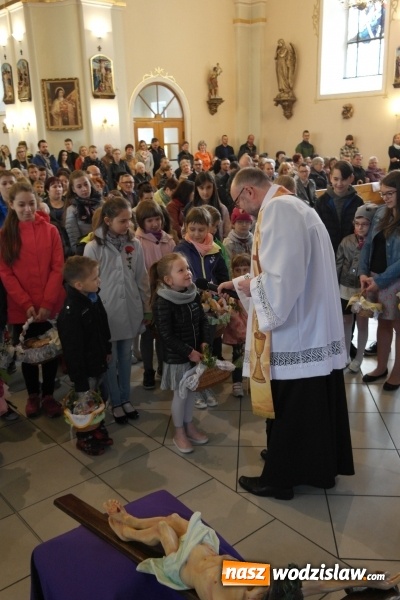 Zdjęcie w galerii na portalu naszwodzislaw.com: Święcenie pokarmów w Zawadzie  wiadomości z regionu
