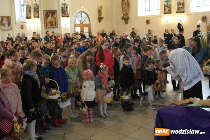 Zdjęcie w galerii na portalu naszwodzislaw.com: Święcenie pokarmów w Zawadzie  wiadomości z regionu