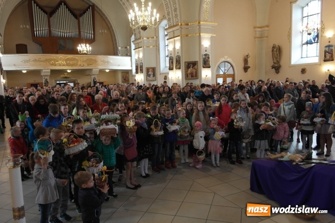 Zdjęcie w galerii na portalu naszwodzislaw.com: Święcenie pokarmów w Zawadzie  wiadomości z regionu