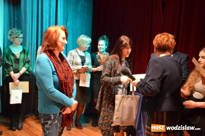 Zdjęcie w galerii na portalu naszwodzislaw.com: Znamy laureatów Konkursu Moja Sienkiewiczomania wiadomości z regionu