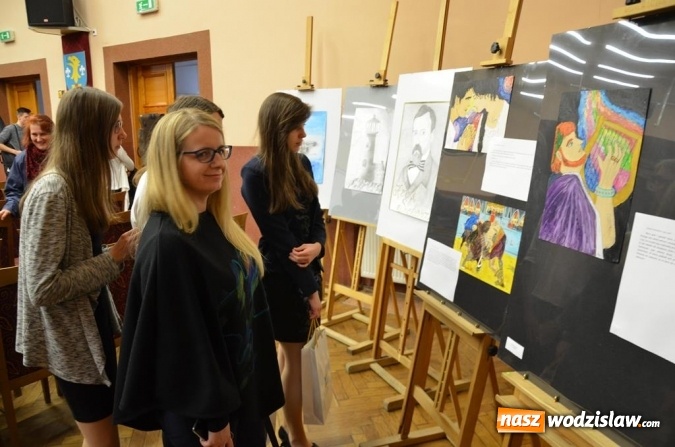 Zdjęcie w galerii na portalu naszwodzislaw.com: Znamy laureatów Konkursu Moja Sienkiewiczomania wiadomości z regionu