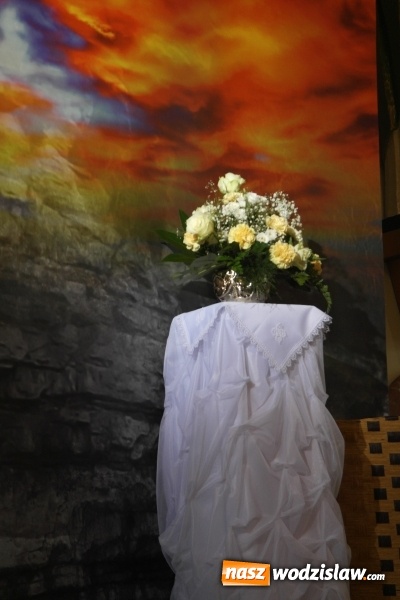 Zdjęcie w galerii na portalu naszwodzislaw.com: Niedziela Wielkanocna, czyli Zmartwychwstanie Pańskie wiadomości z regionu