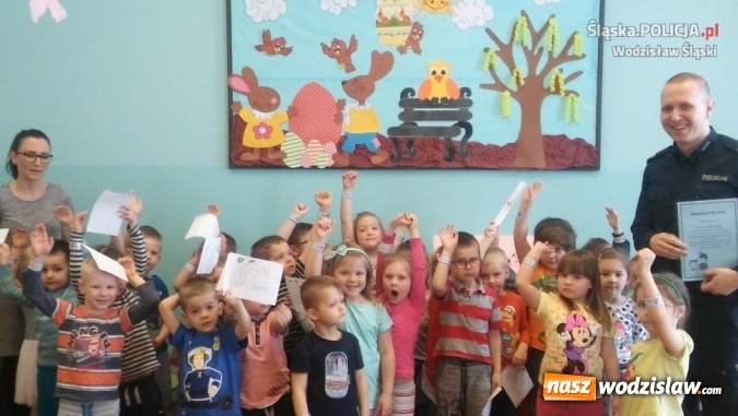 Zdjęcie w galerii na portalu naszwodzislaw.com: O bezpieczeństwie w Akademii Wesołych Bajtli wiadomości z regionu