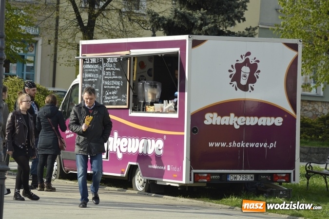 Zdjęcie w galerii na portalu naszwodzislaw.com: Food trucki zjechały się do Wodzisławia wiadomości z regionu