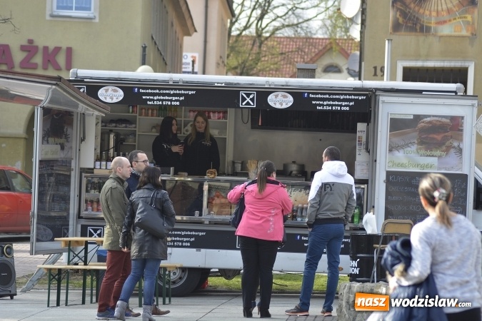 Zdjęcie w galerii na portalu naszwodzislaw.com: Food trucki zjechały się do Wodzisławia wiadomości z regionu