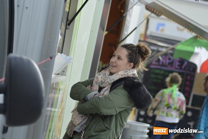 Zdjęcie w galerii na portalu naszwodzislaw.com: Food trucki zjechały się do Wodzisławia wiadomości z regionu