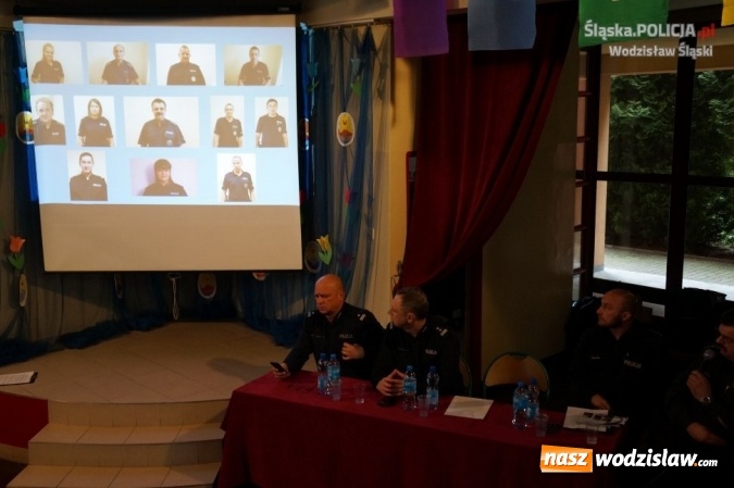 Zdjęcie w galerii na portalu naszwodzislaw.com:  Porozmawiajmy o bezpieczeństwie - możesz mieć na nie wpływ! Debata w Gimnazjum Mistrzostwa Sportowego  wiadomości z regionu