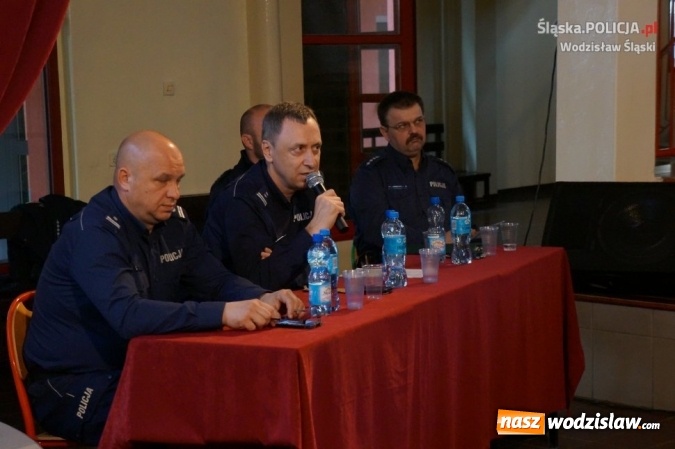 Zdjęcie w galerii na portalu naszwodzislaw.com:  Porozmawiajmy o bezpieczeństwie - możesz mieć na nie wpływ! Debata w Gimnazjum Mistrzostwa Sportowego  wiadomości z regionu