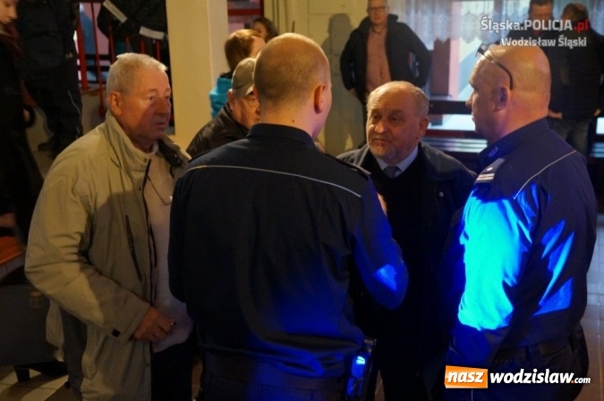 Zdjęcie w galerii na portalu naszwodzislaw.com:  Porozmawiajmy o bezpieczeństwie - możesz mieć na nie wpływ! Debata w Gimnazjum Mistrzostwa Sportowego  wiadomości z regionu