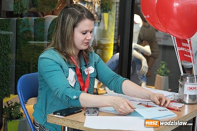 Zdjęcie w galerii na portalu naszwodzislaw.com: Weekendowa akcja Fundacji DKMS zakończona sukcesem. Zarejestrowało się ponad 600 osób wiadomości z regionu
