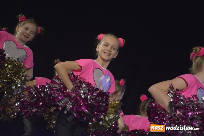 Zdjęcie w galerii na portalu naszwodzislaw.com: Gala Taneczna MIX 2017 - wyniki  wiadomości z regionu