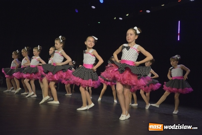 Zdjęcie w galerii na portalu naszwodzislaw.com: Gala Taneczna MIX 2017 - wyniki  wiadomości z regionu