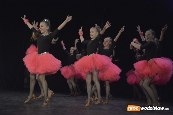 Zdjęcie w galerii na portalu naszwodzislaw.com: Gala Taneczna MIX 2017 - wyniki  wiadomości z regionu