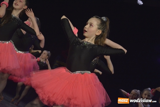 Zdjęcie w galerii na portalu naszwodzislaw.com: Gala Taneczna MIX 2017 - wyniki  wiadomości z regionu