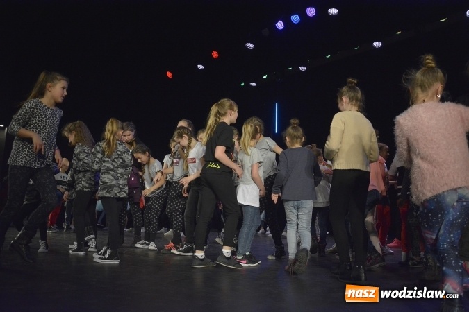 Zdjęcie w galerii na portalu naszwodzislaw.com: Gala Taneczna MIX 2017 - wyniki  wiadomości z regionu