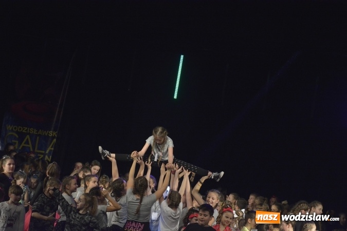 Zdjęcie w galerii na portalu naszwodzislaw.com: Gala Taneczna MIX 2017 - wyniki  wiadomości z regionu